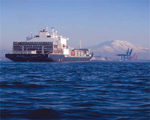 师傅说卫生间顶面也要做防水，虽然要多花钱但还是做了