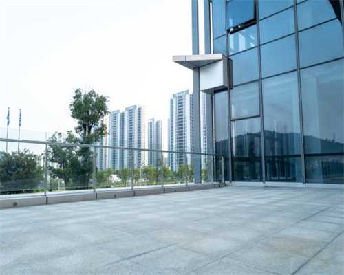 丝翎檀雕 | 以人工雕刻呈现天然之美