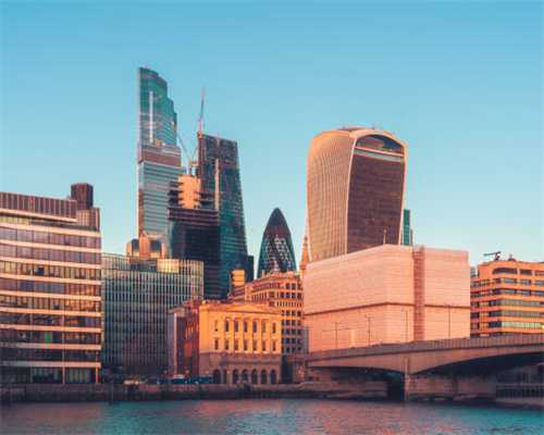 普通人最好的解压方式，竟然是“装房子”？