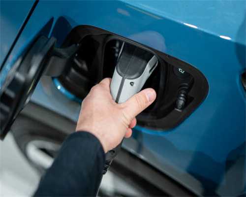 搭起品牌国际化桥梁，中国李宁澳门首家门店开业