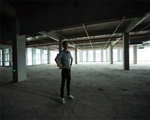 揭秘真相：为何长续航电动车都是1200瓦电机？且都标配72伏38电池